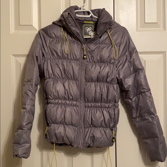 TNA puffer - Picture 1 of 5